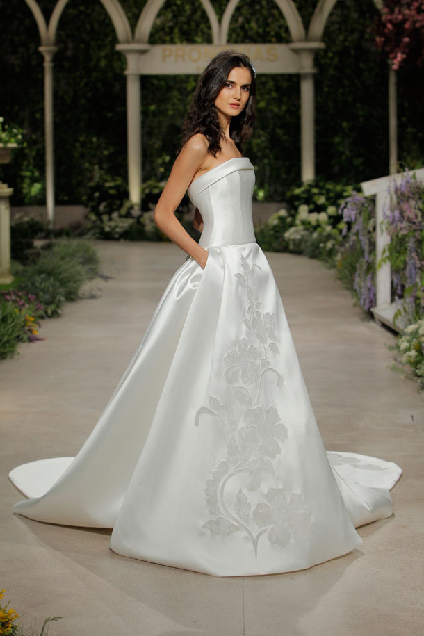 ilovebrides.pt Pronovias 2019 na Barcelona Bridal Fashion Week